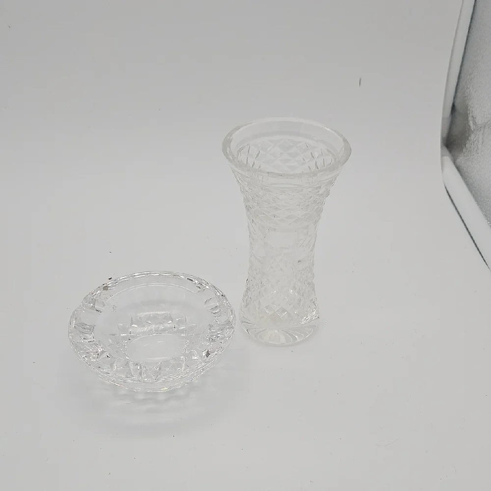 Elegant Clear Glass Vase and Dish Set